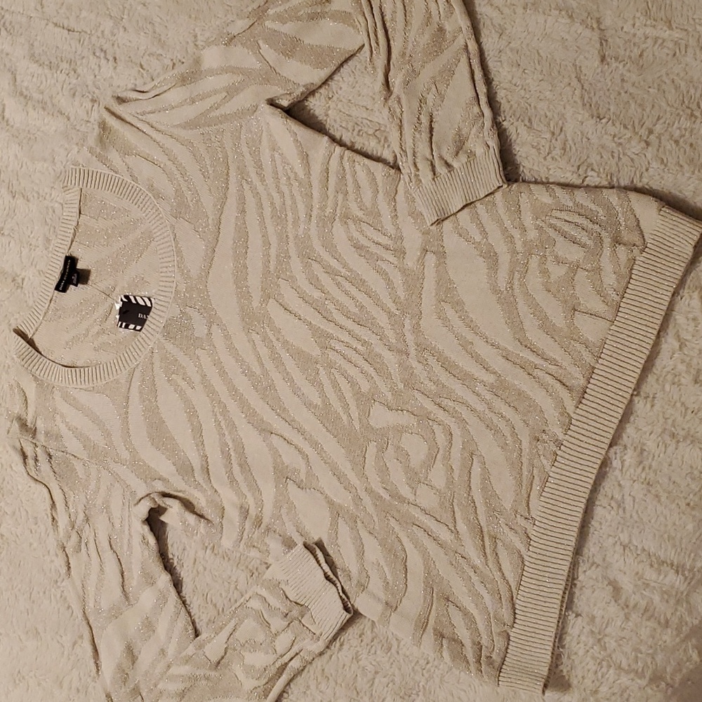 Dana Buchman sparkly sweater